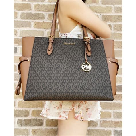 michael kors extra large tote|Michael Kors large shopper tote.